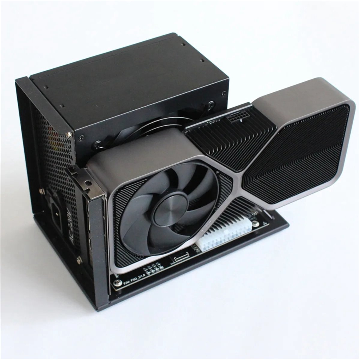!DT~D1030F9G-BK7 Carte graphiq - External Gpu Dock Pcie 4.0 Oculink avis et prix